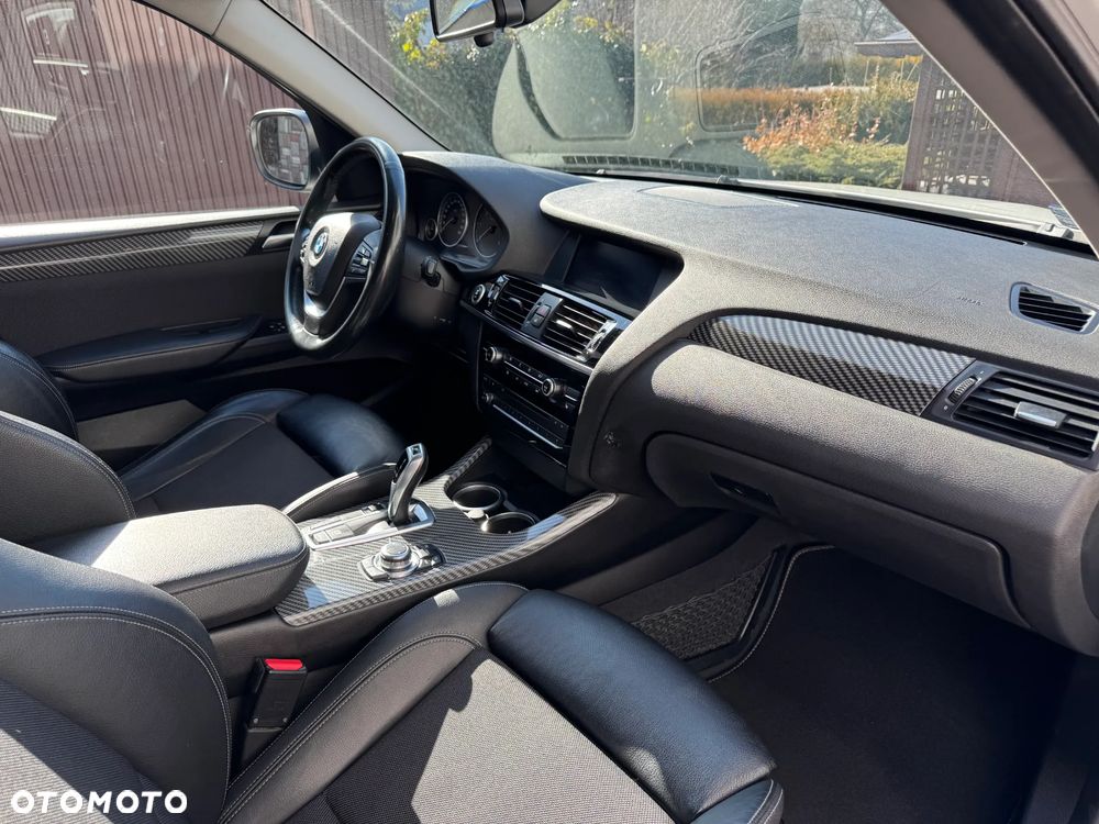 BMW X3 xDrive20d - 17
