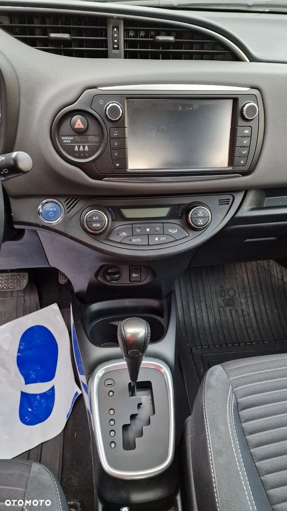 Toyota Yaris 1.5 VVT-i - 19