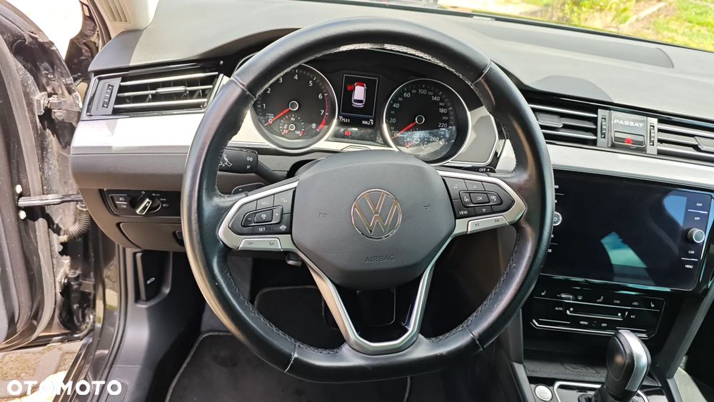 Volkswagen Passat 1.5 TSI EVO Business DSG - 9
