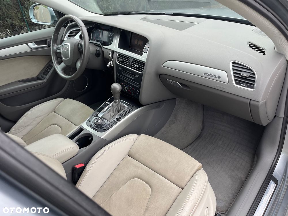 Audi A4 Avant 3.0 TDI DPF quattro S tronic S line Sportpaket - 29