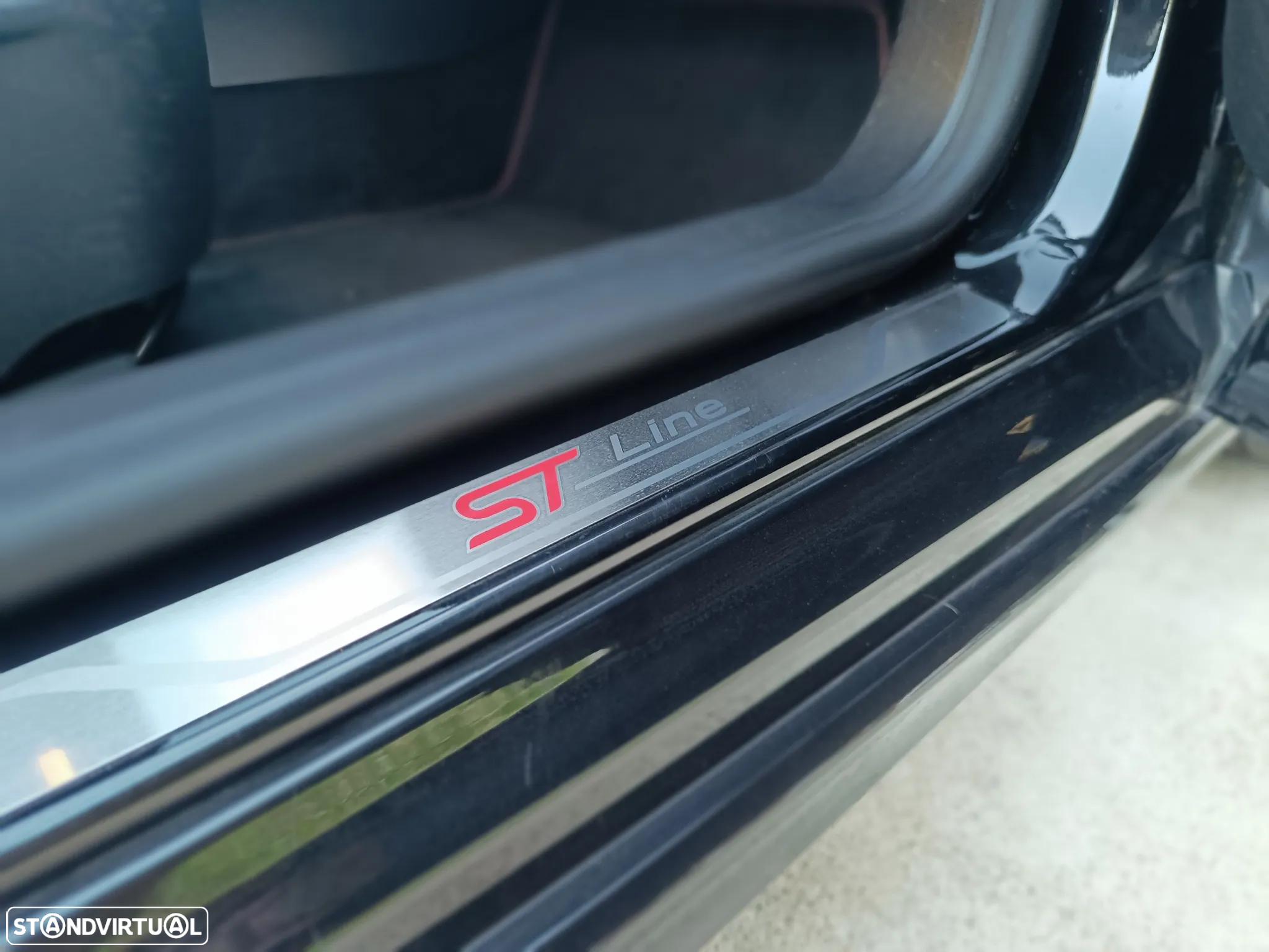 Ford Focus SW 1.0 EcoBoost MHEV ST-Line X - 27