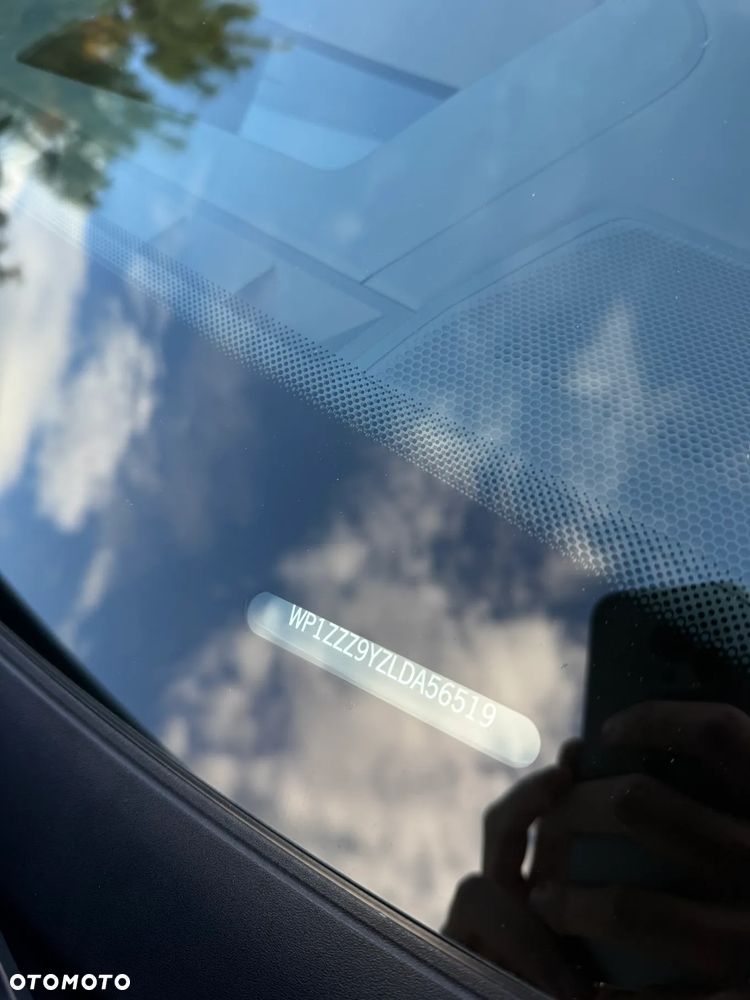 Porsche Cayenne Standard - 21
