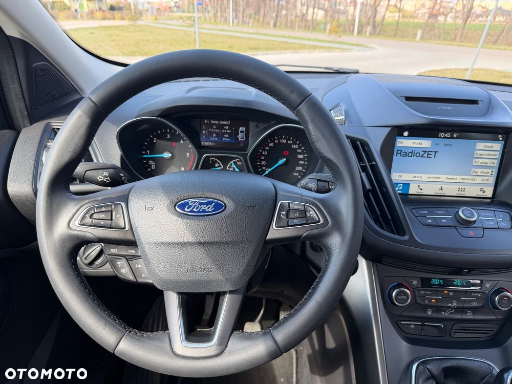 Ford Kuga - 20