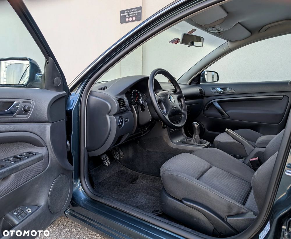 Skoda Superb 2.0 TDI DPF Comfort - 15