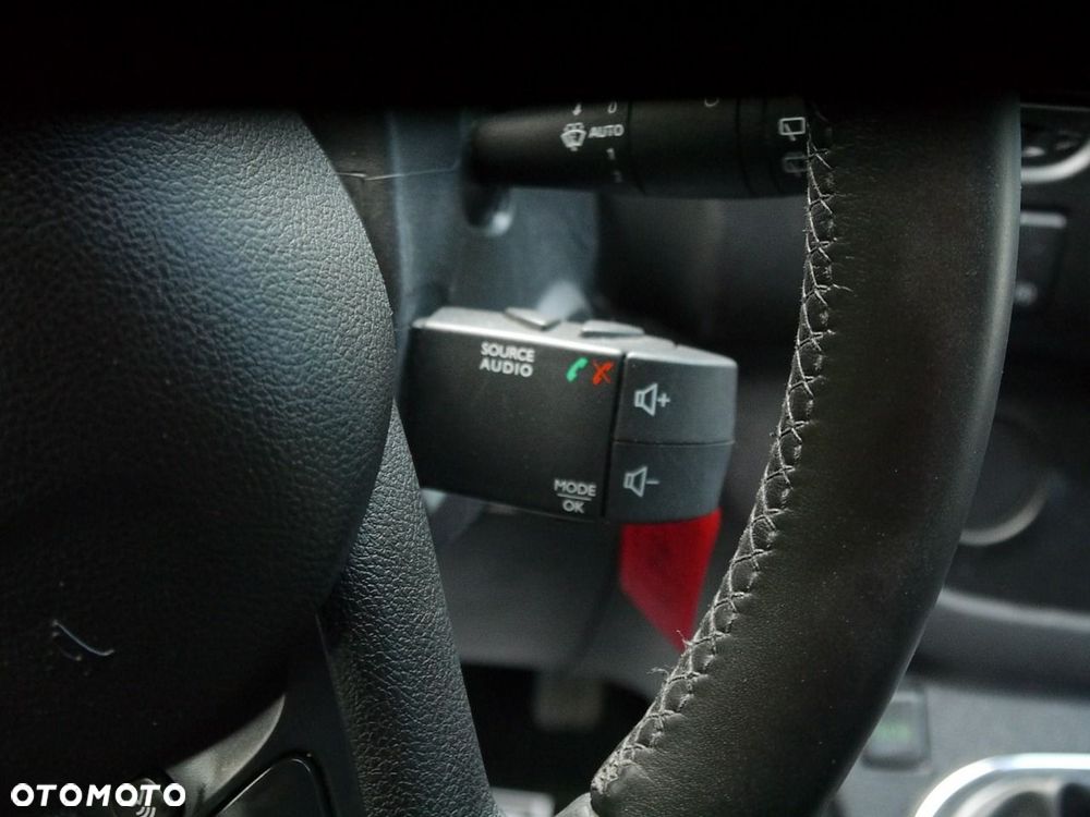 Opel Vivaro - 32