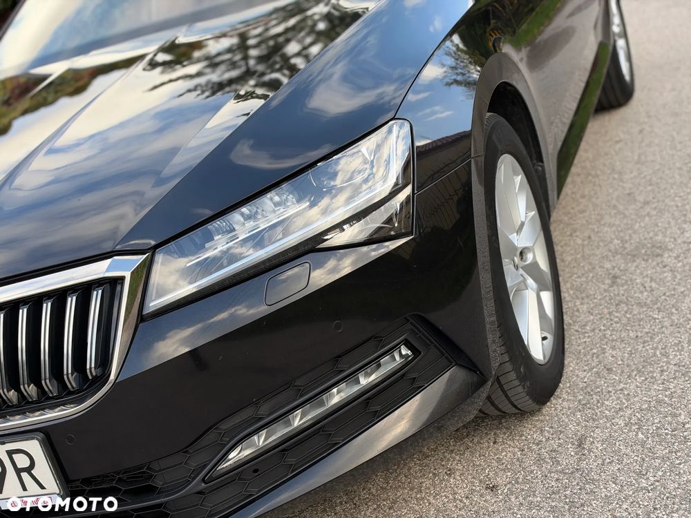 Skoda Superb 2.0 TDI SCR Ambition DSG - 39