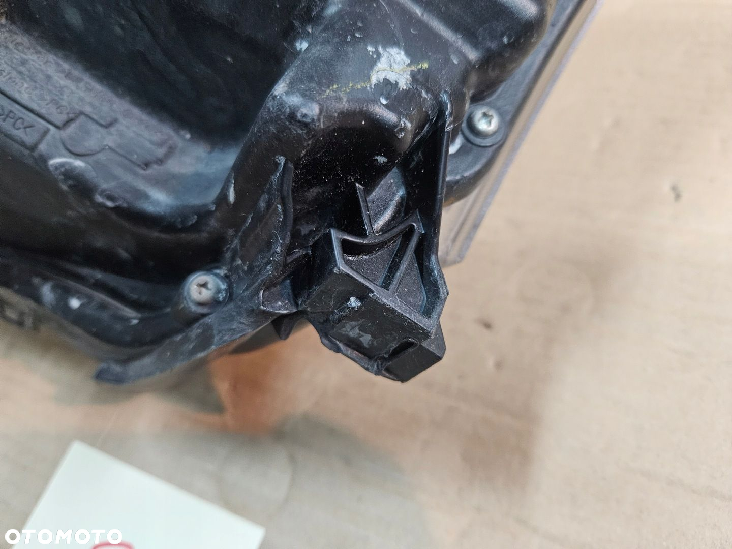 TOYOTA AVENSIS T25 06-08 LAMPA PRZÓD PRAWY - 3