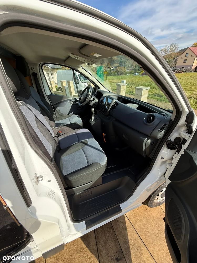 Opel VIVARO - 11