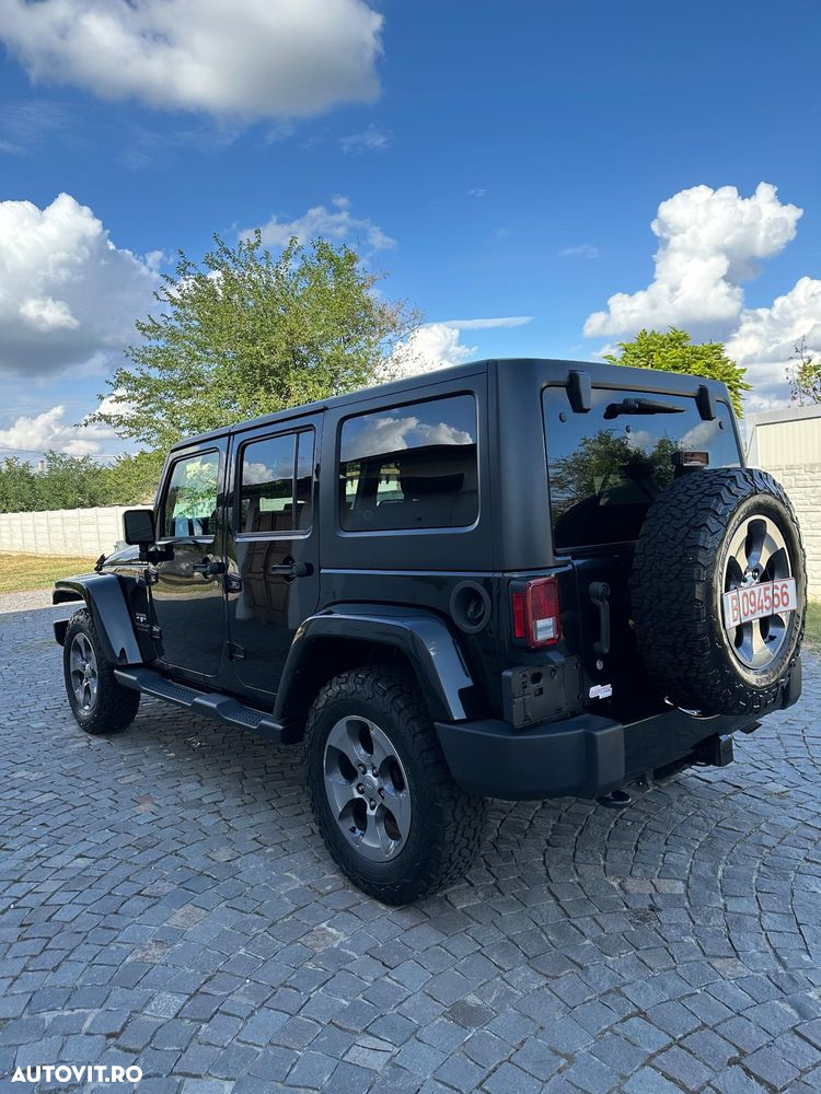 Jeep Wrangler - 6
