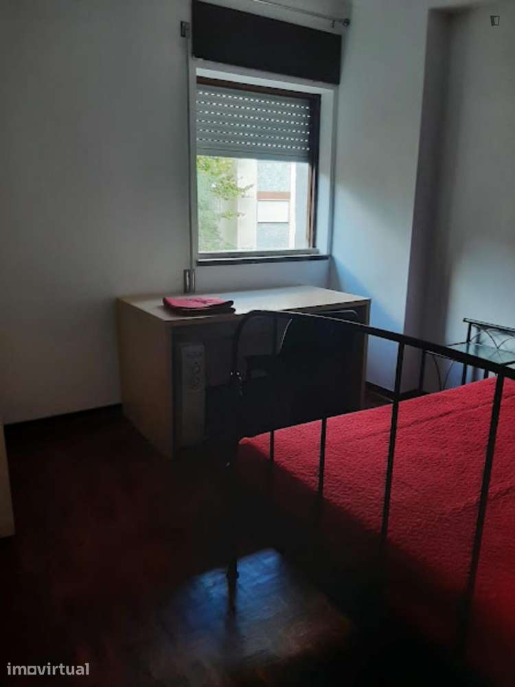 Quarto - localizado em Bairro do Sol Coimbra - Grande imagem: 3/9
