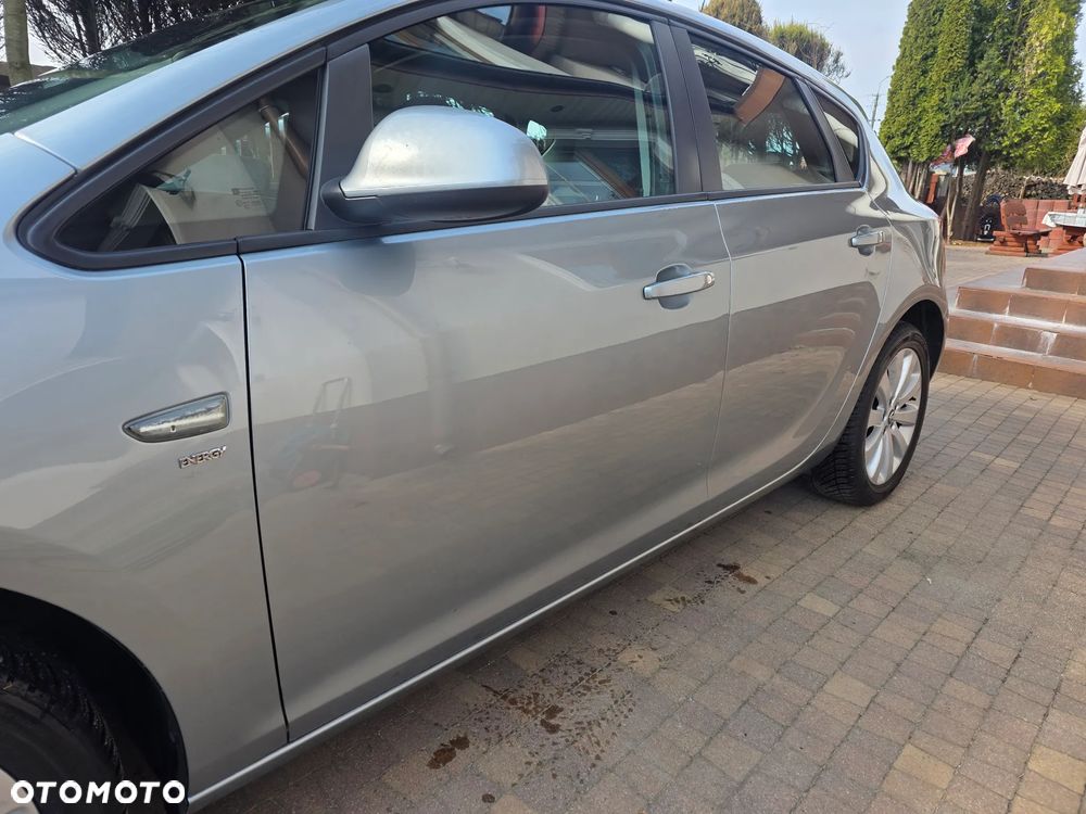 Opel Astra 1.4 Turbo ENERGY - 4