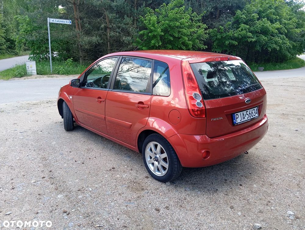 Ford Fiesta - 5