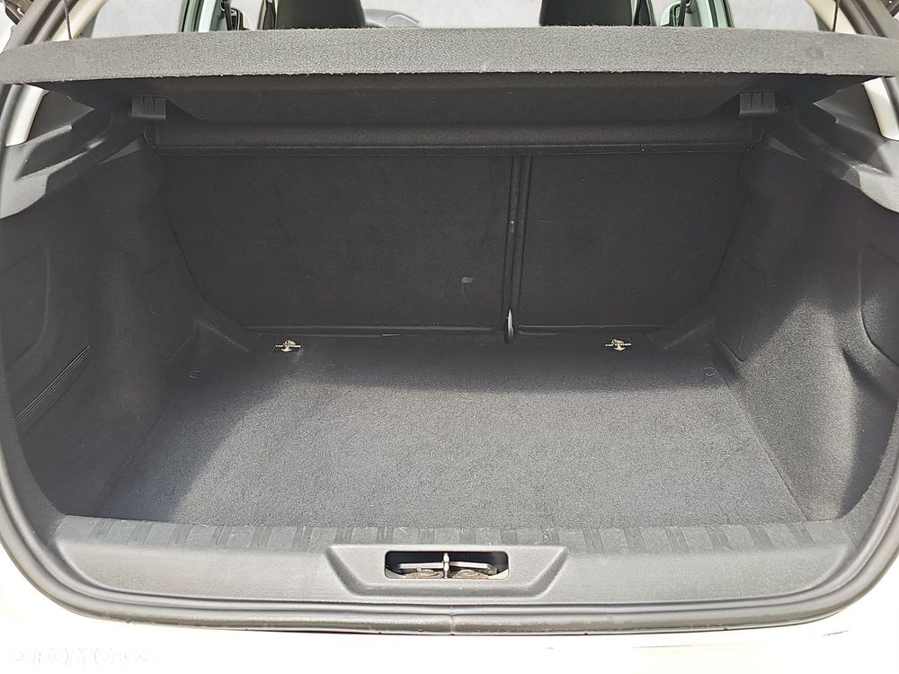 Peugeot 308 - 26