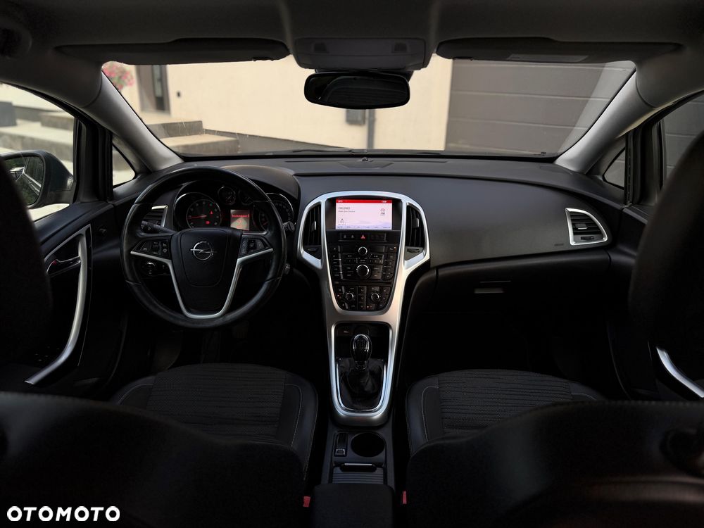 Opel Astra 1.4 Turbo Color Edition - 9