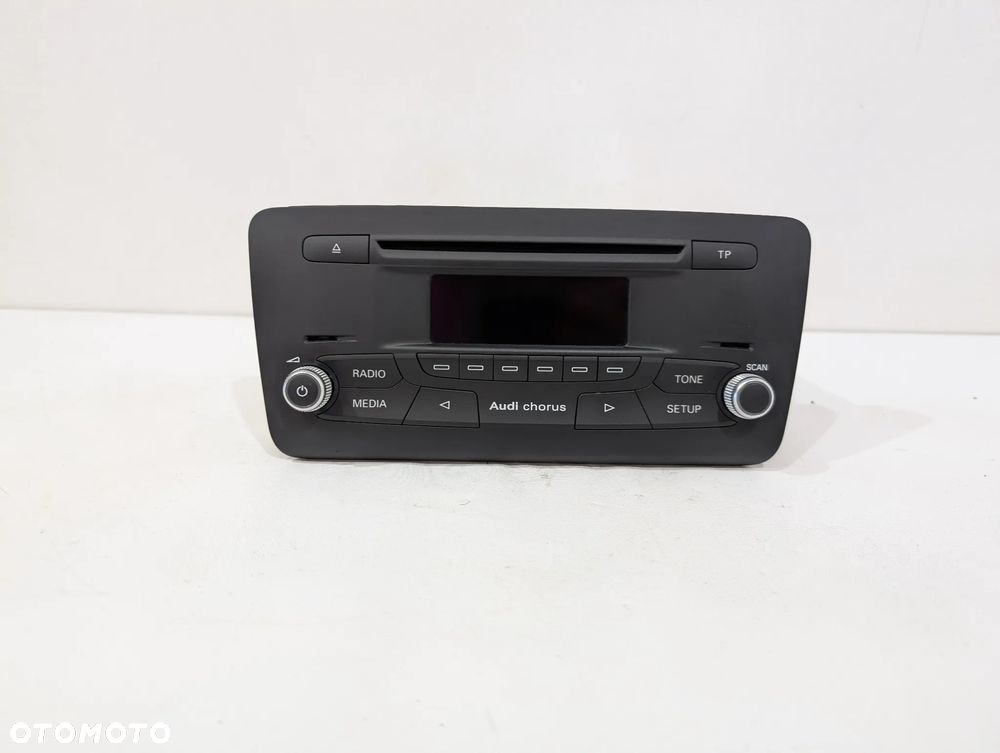 AUDI A1 8X RADIO CD CHORUS 8X0035160A - 2