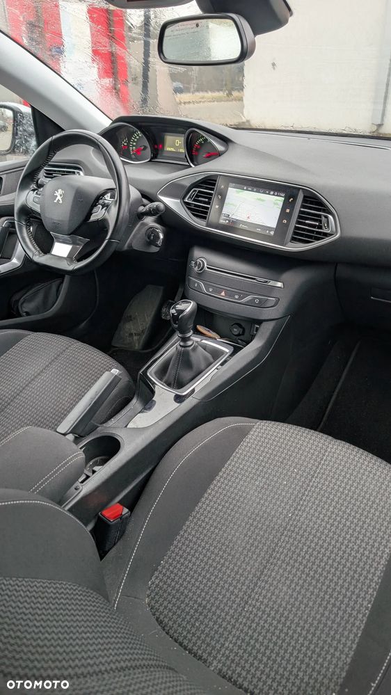 Peugeot 308 BlueHDi FAP 100 Stop & Start Active - 13