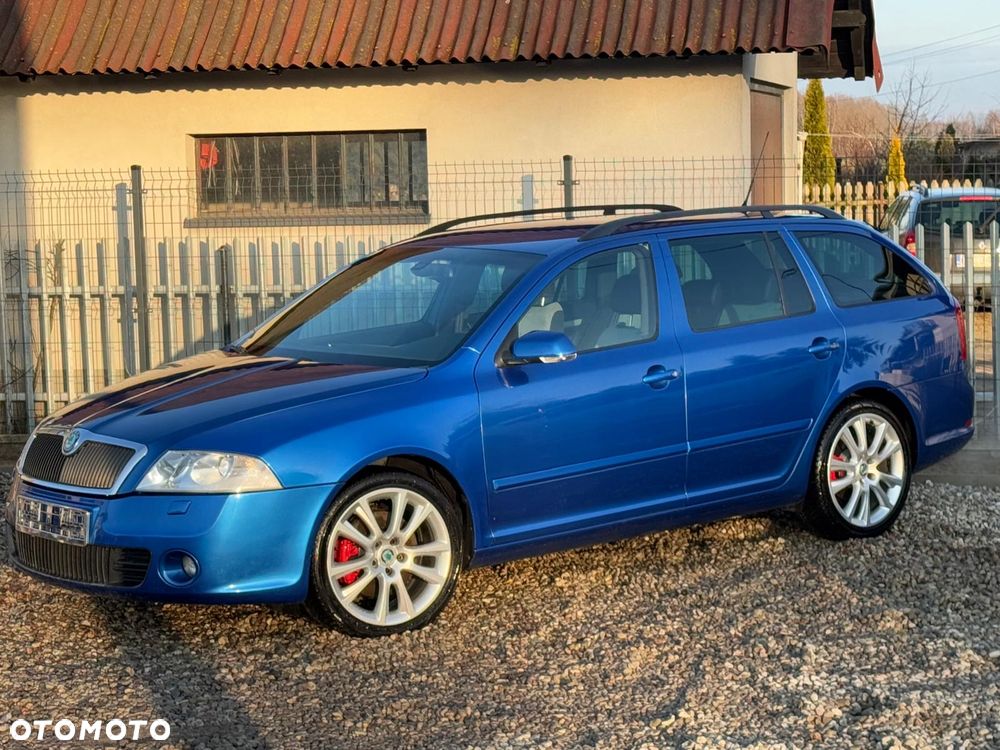 Skoda Octavia 2.0 TDI CR DPF DSG RS - 10