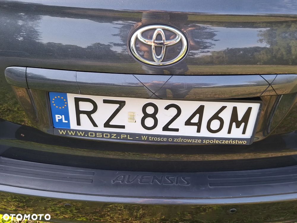 Toyota Avensis 1.8 VVT-i Sol - 17