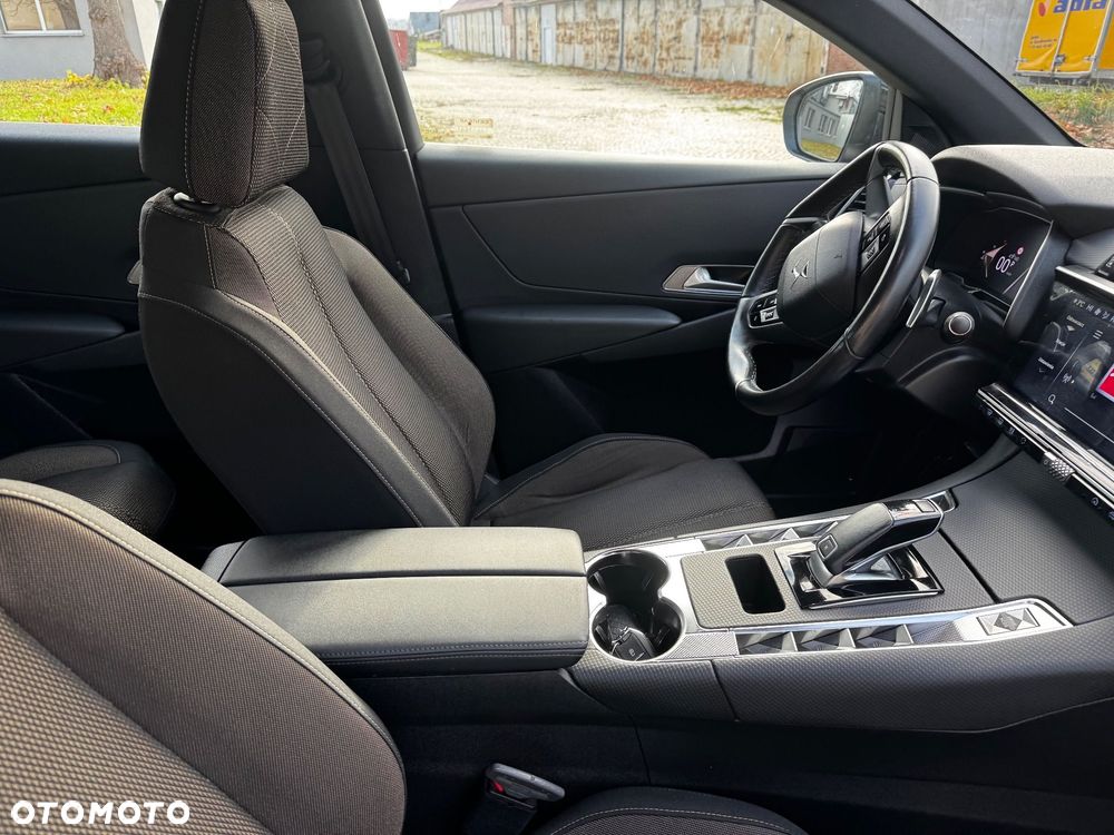 DS Automobiles DS 7 Crossback - 14