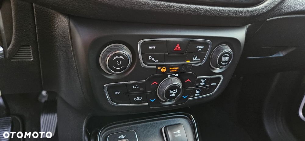 Jeep Compass 1.4 MultiAir Limited - 15