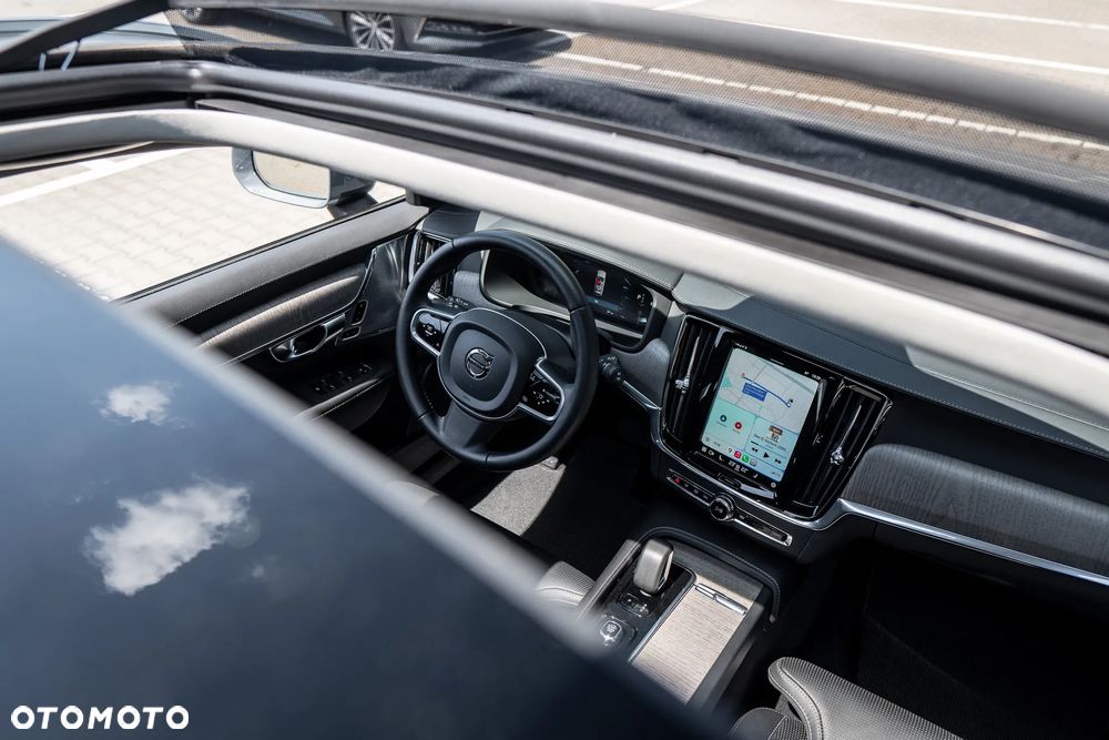 Volvo V90 Cross Country B5 D AWD Ultimate - 31