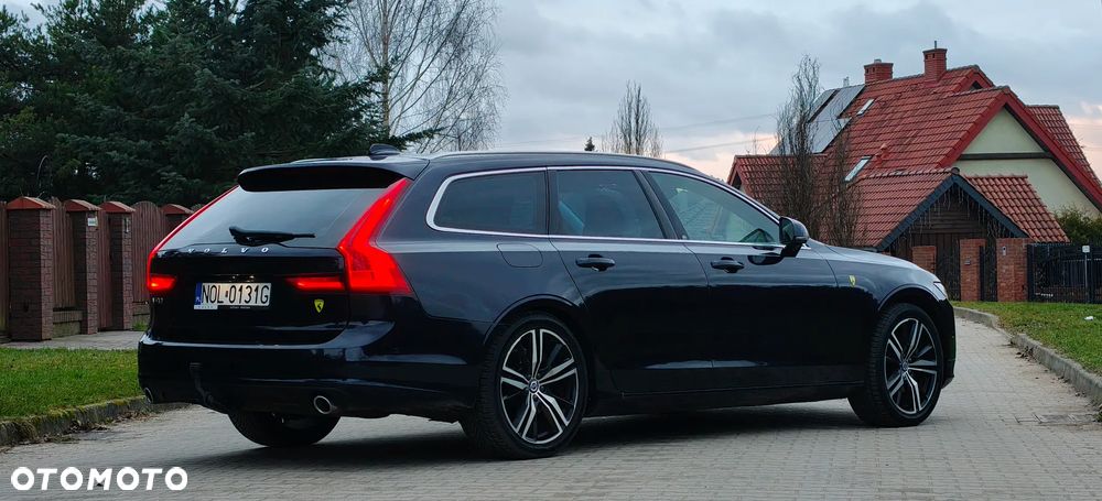 Volvo V90 D4 Geartronic Momentum - 27
