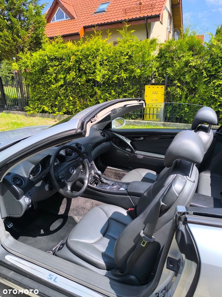 Mercedes-Benz SL 500 - 11