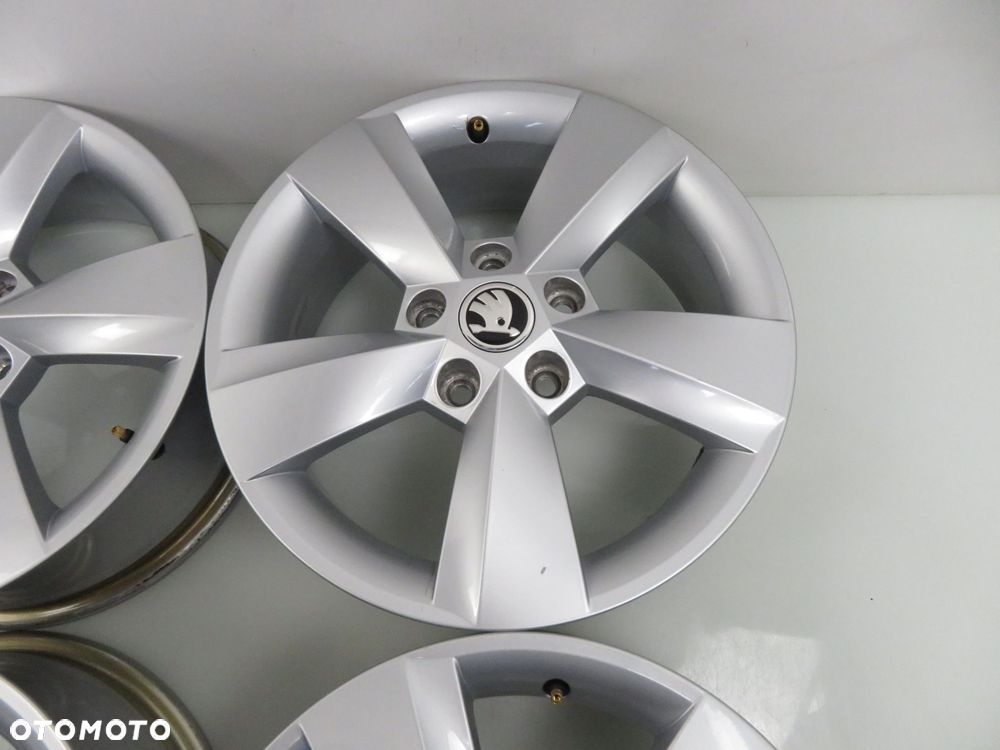 Alufelgi 16'' Skoda Karoq 5x112 6J ET43 57A601025ST - 9