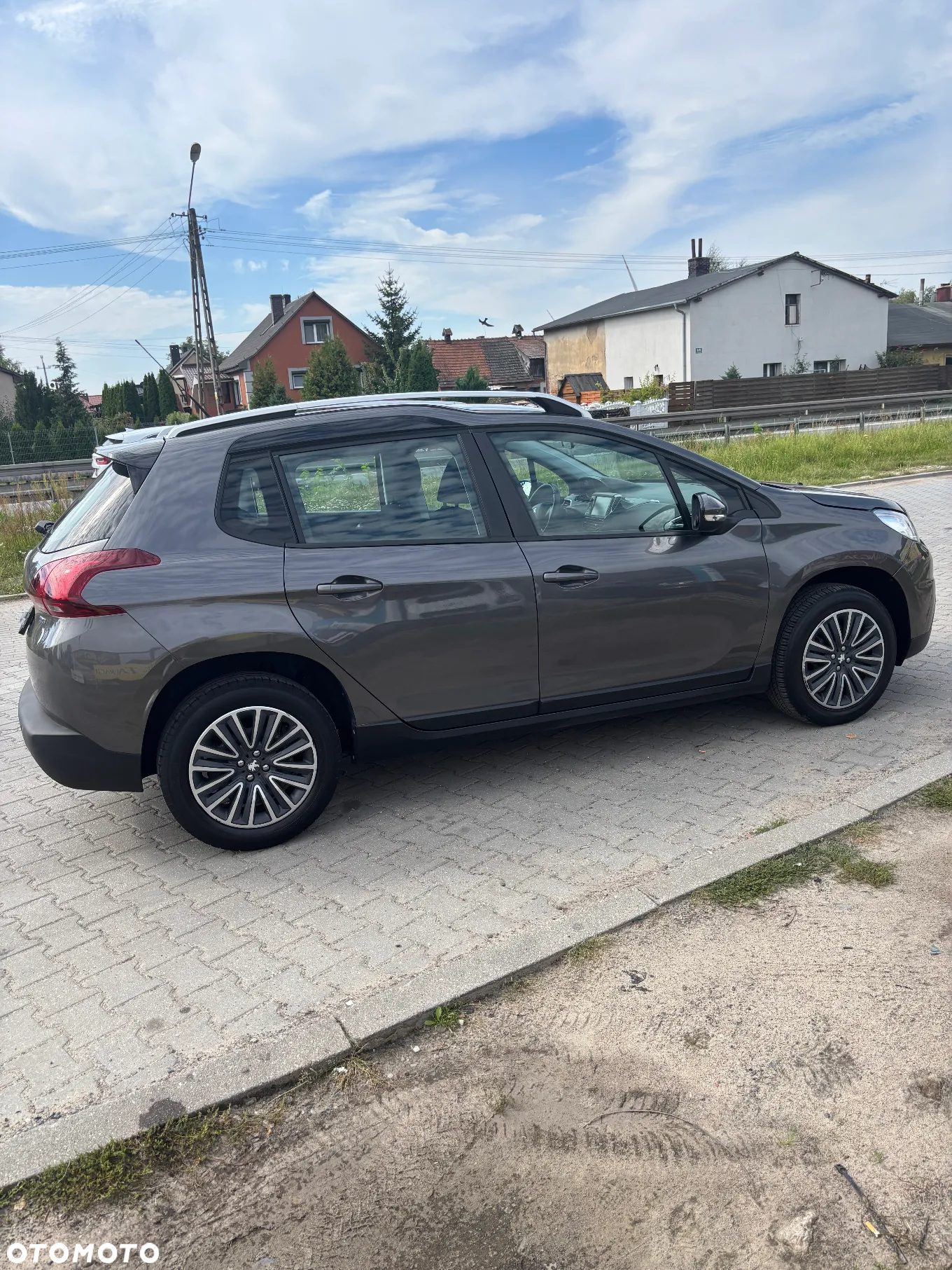 Peugeot 2008 1.2 Pure Tech Active S&S EAT6 - 5