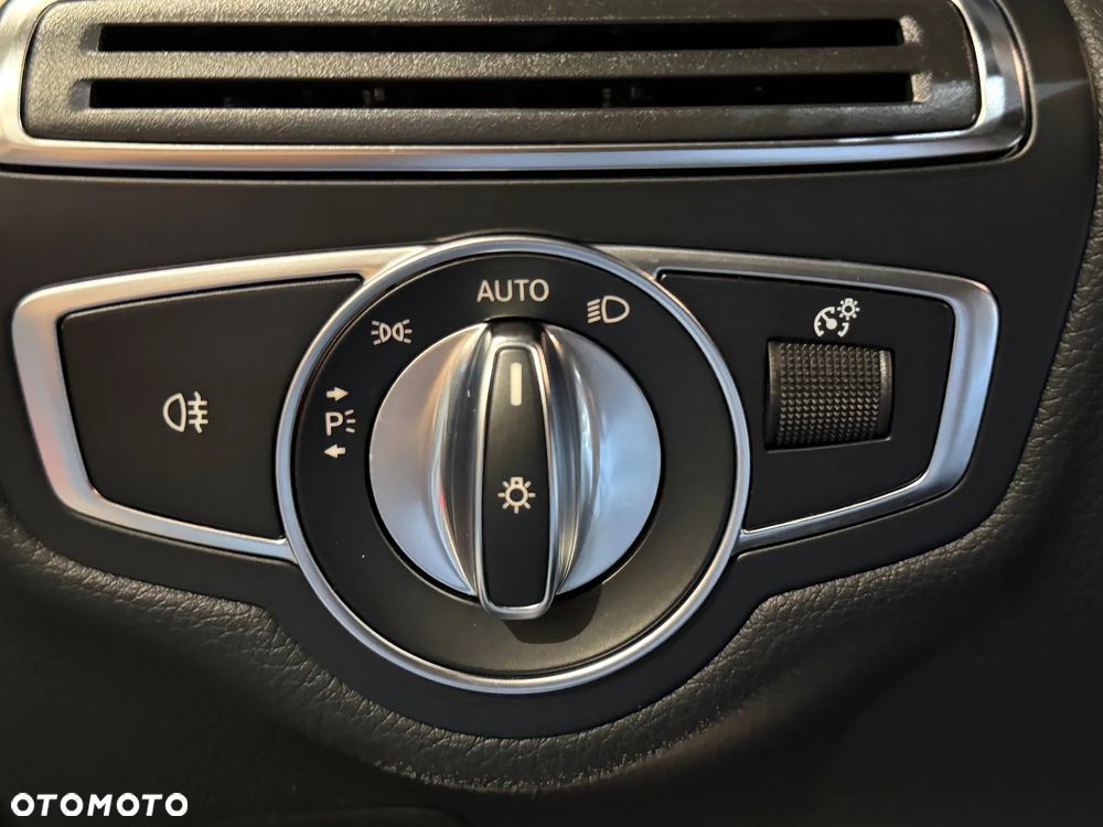 Mercedes-Benz Klasa C - 19