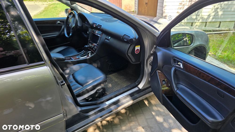 Mercedes-Benz Klasa C 320 CDI 7G-TRONIC Elegance - 15