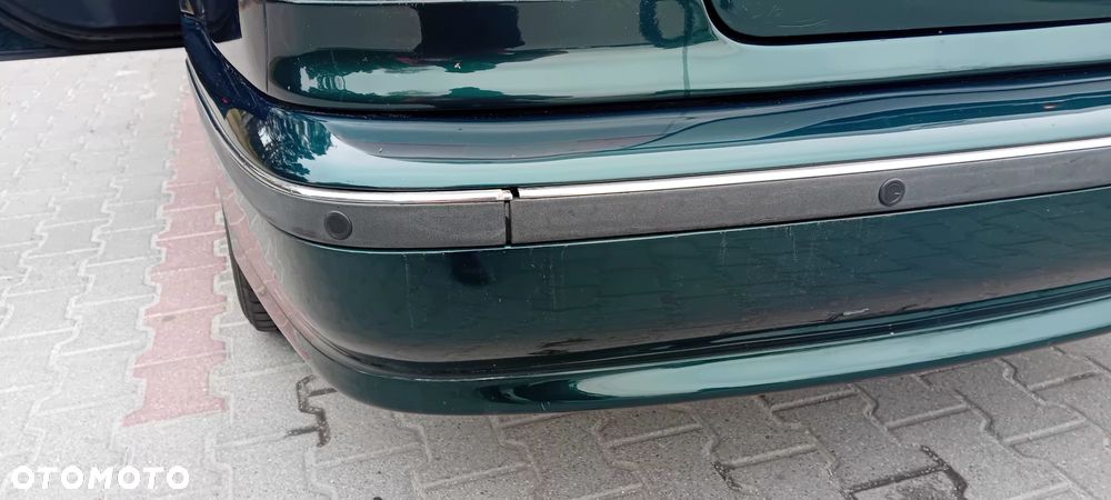 BMW Seria 5 520i - 20