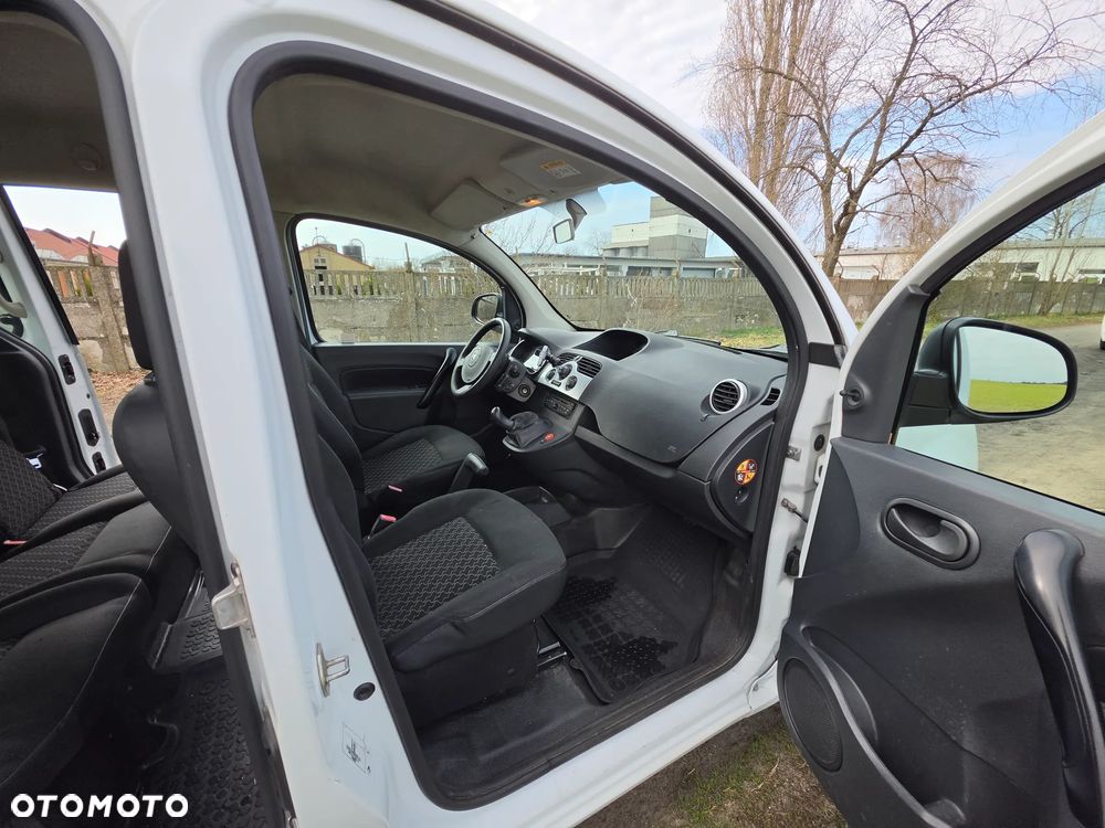 Renault Kangoo 1.6 16V Oasis - 10