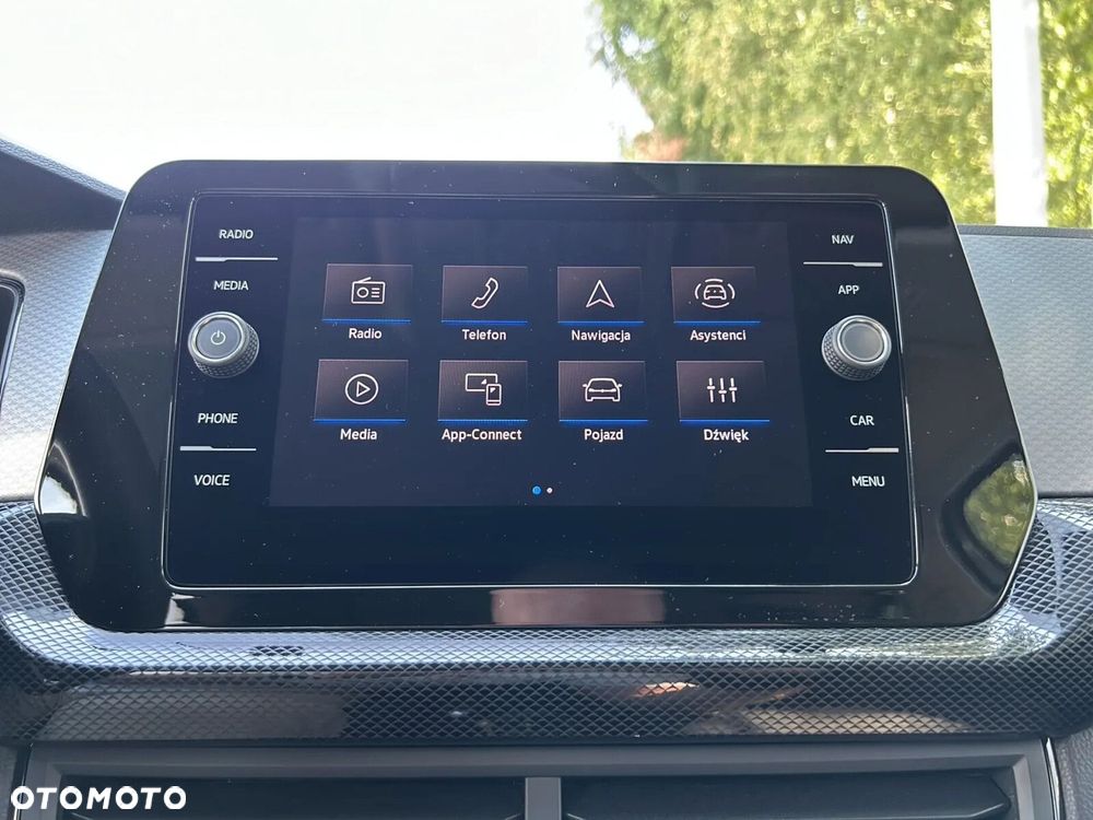 Volkswagen T-Cross 1.0 TSI Life Plus DSG - 28