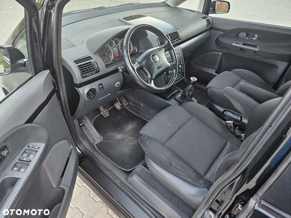 Seat Alhambra 2.8 V6 Allrad Sport Edition - 5
