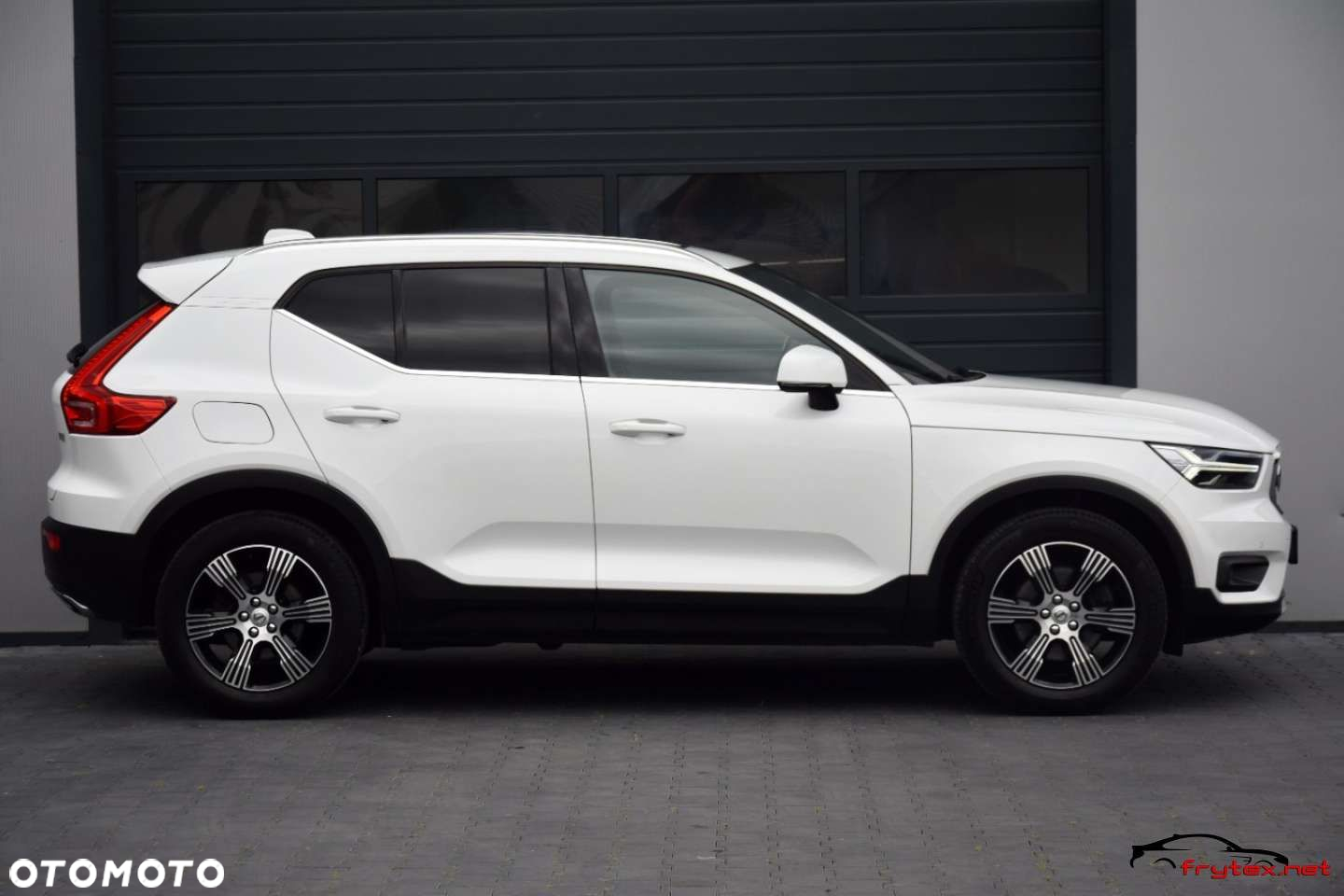 Volvo XC 40 - 4