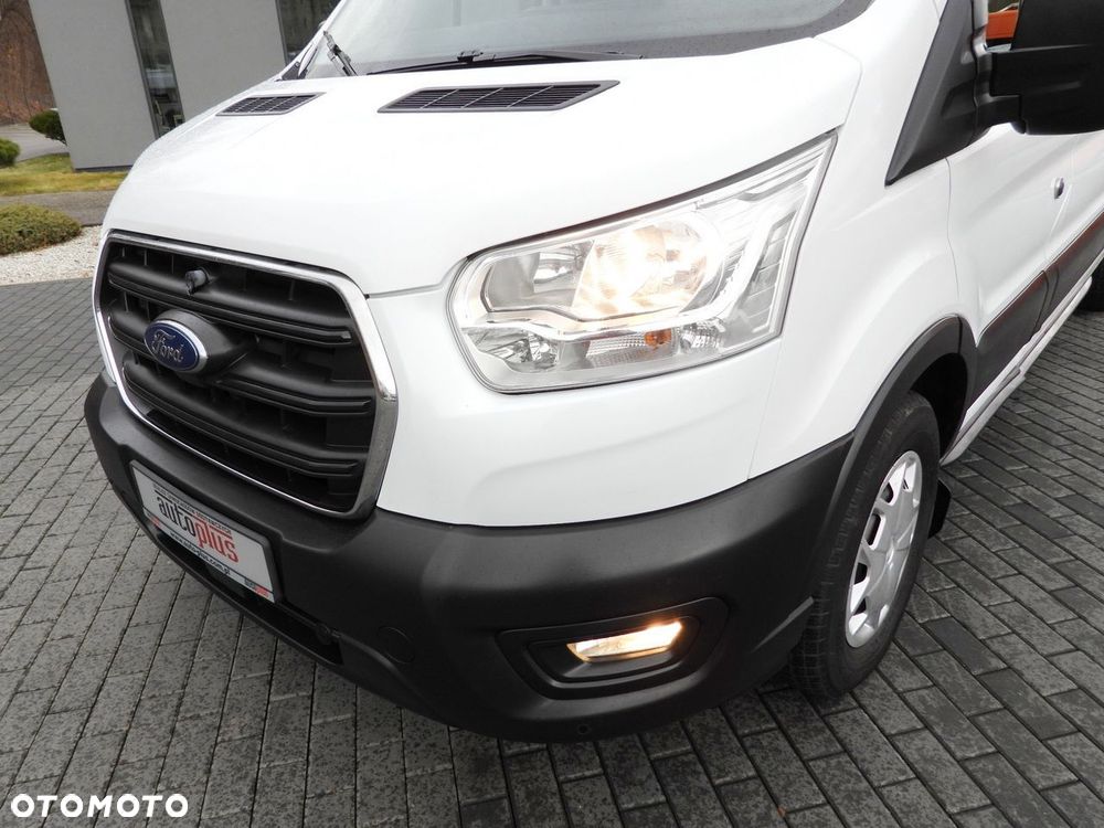 Ford TRANSIT BUS 9 MIEJSC TEMPOMAT LEDY KLIMATYZACJA  130KM - 21