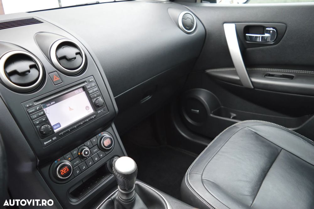 Nissan Qashqai 2.0 4 x 4 tekna - 37