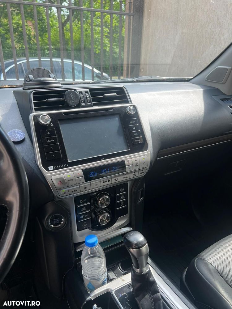 Toyota Land Cruiser 2.8l D-4D 204 CP A/T 7 locuri Luxury AVS Black - 7