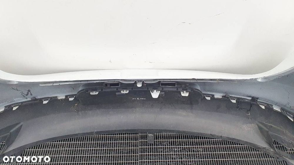 ZDERZAK TYŁ TYLNY RENAULT MEGANE III - 9