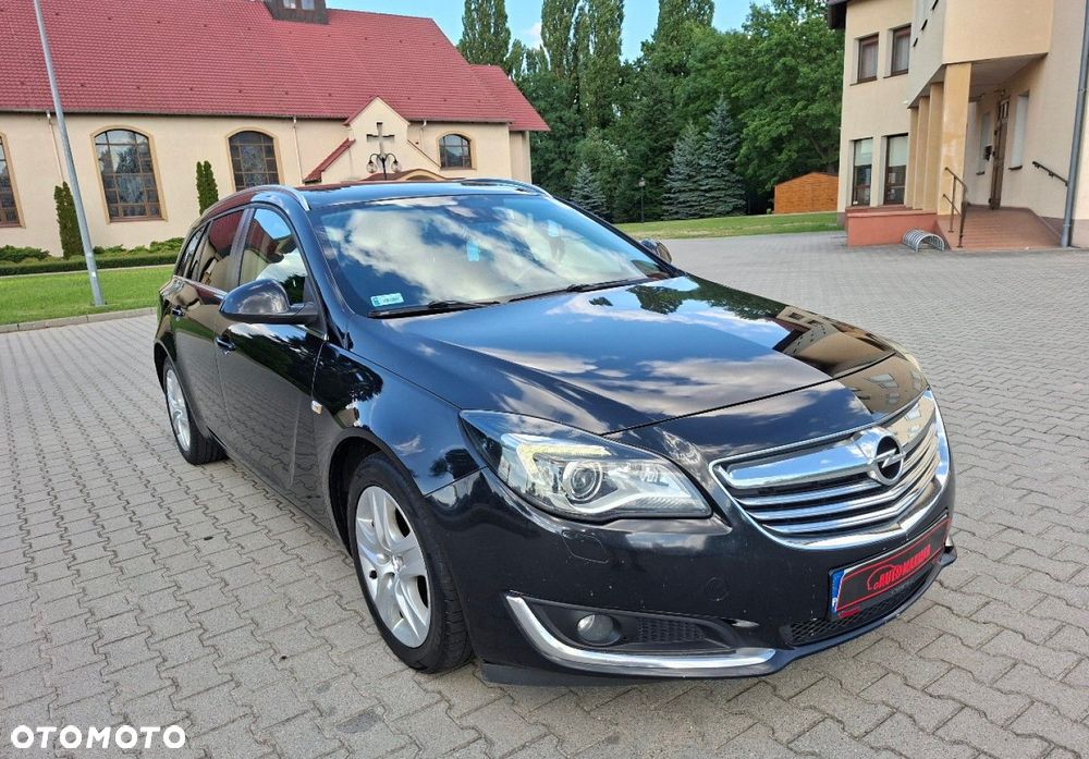 Opel Insignia - 1