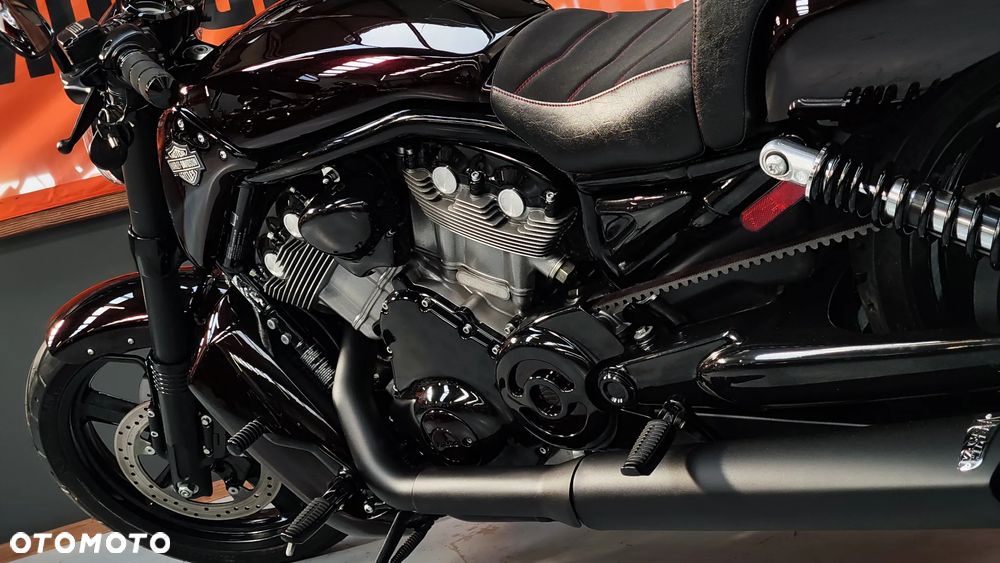 Harley-Davidson V-Rod Muscle - 34