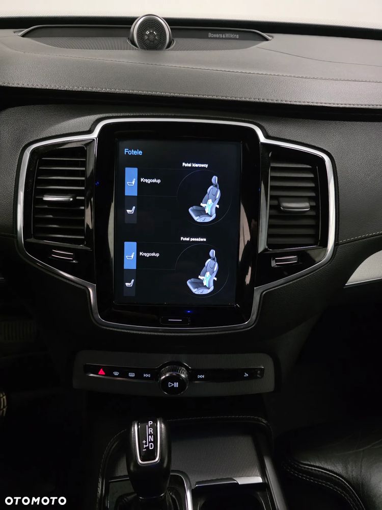Volvo XC 90 D5 AWD R-Design - 17