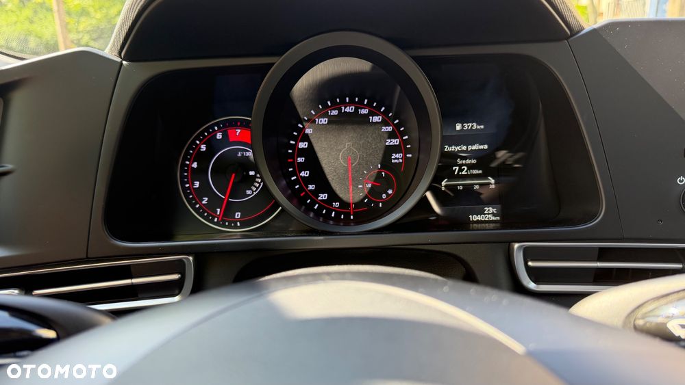 Hyundai Elantra 1.6 Modern - 28