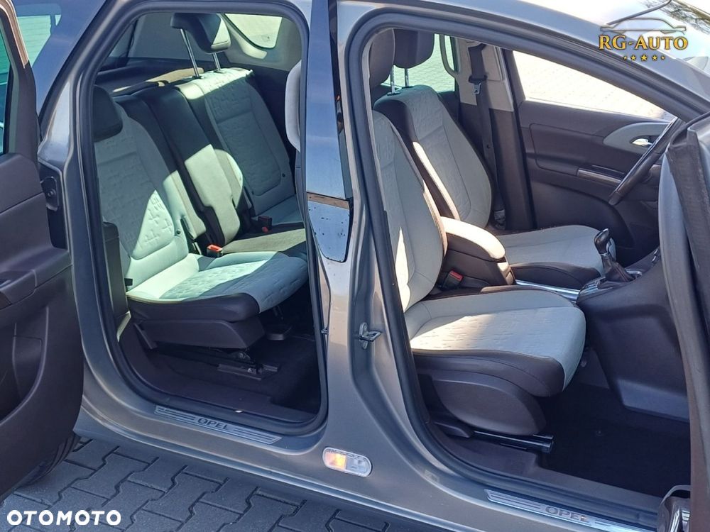 Opel Meriva - 24
