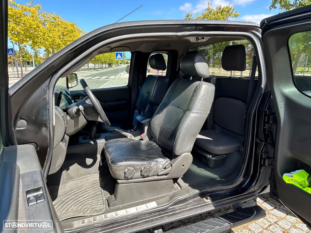 Nissan Navara 2.5 Dci Elegance - 18
