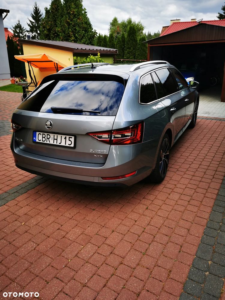Skoda Superb 2.0 TDI SCR Ambition DSG - 5
