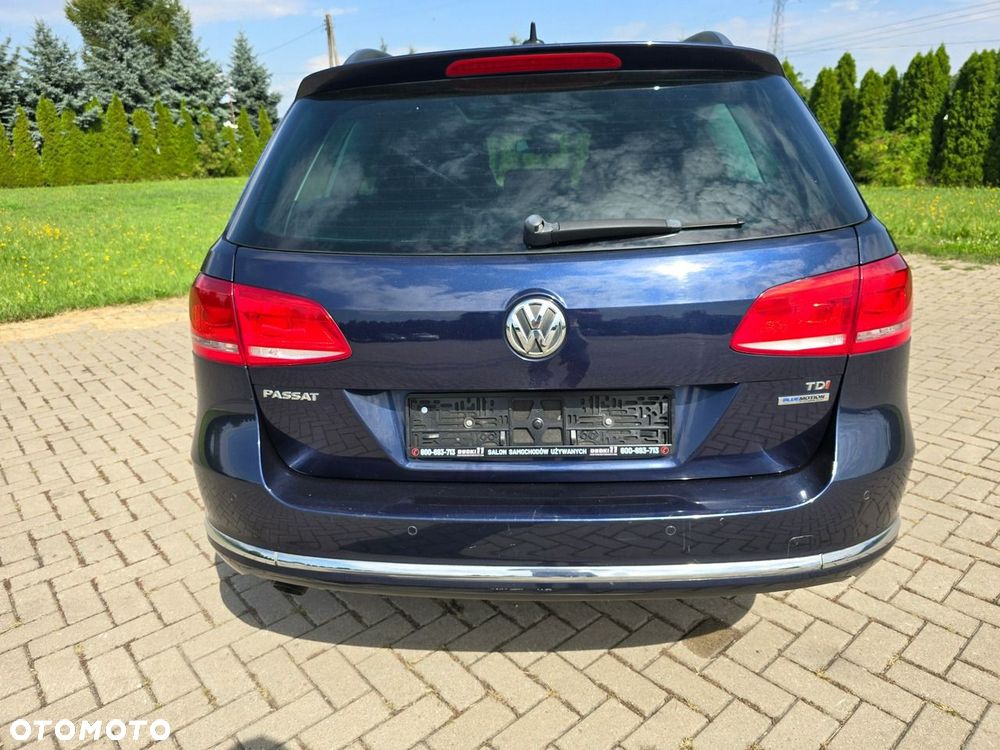 Volkswagen Passat - 10