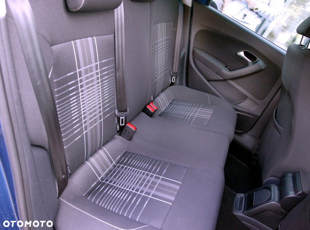 Volkswagen Polo - 23
