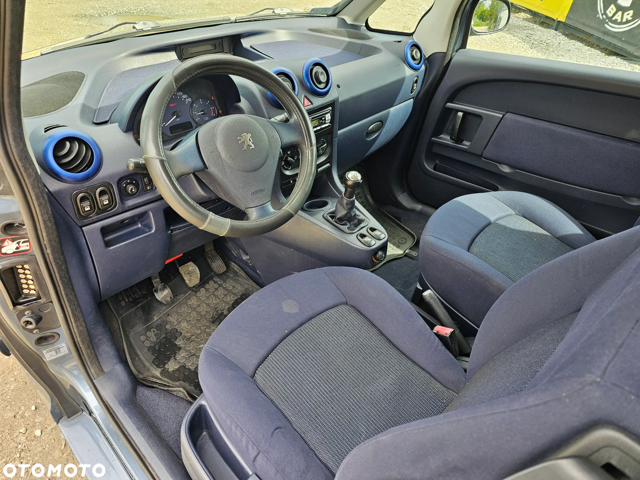 Peugeot 1007 - 11